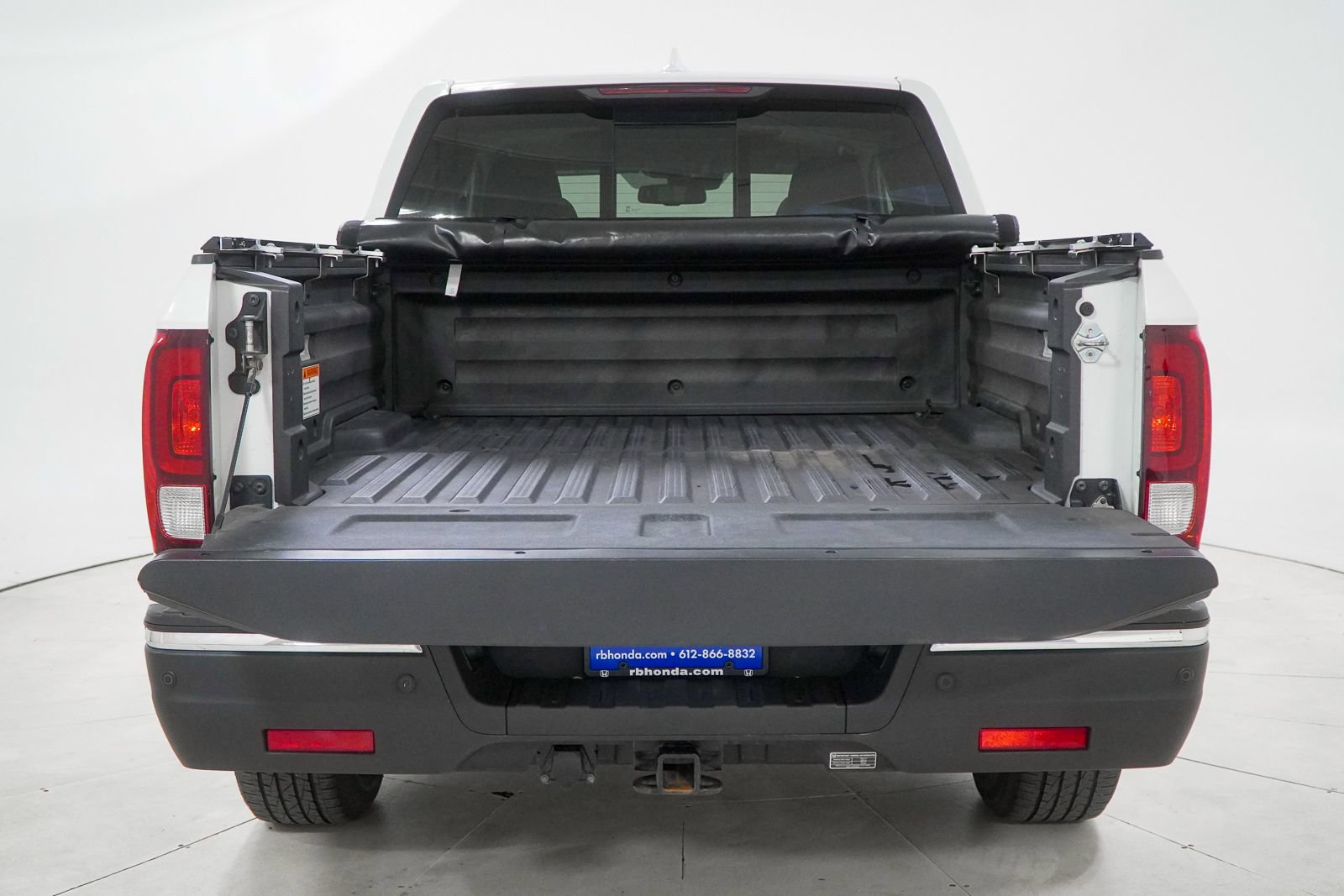 Used 2020 Honda Ridgeline RTL-E image 10