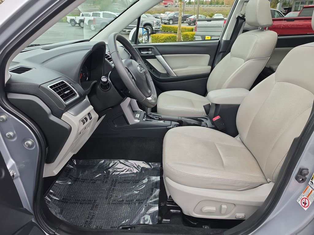 Used 2016 Subaru Forester 2.5i Touring w/ Popular Package #2 image 22