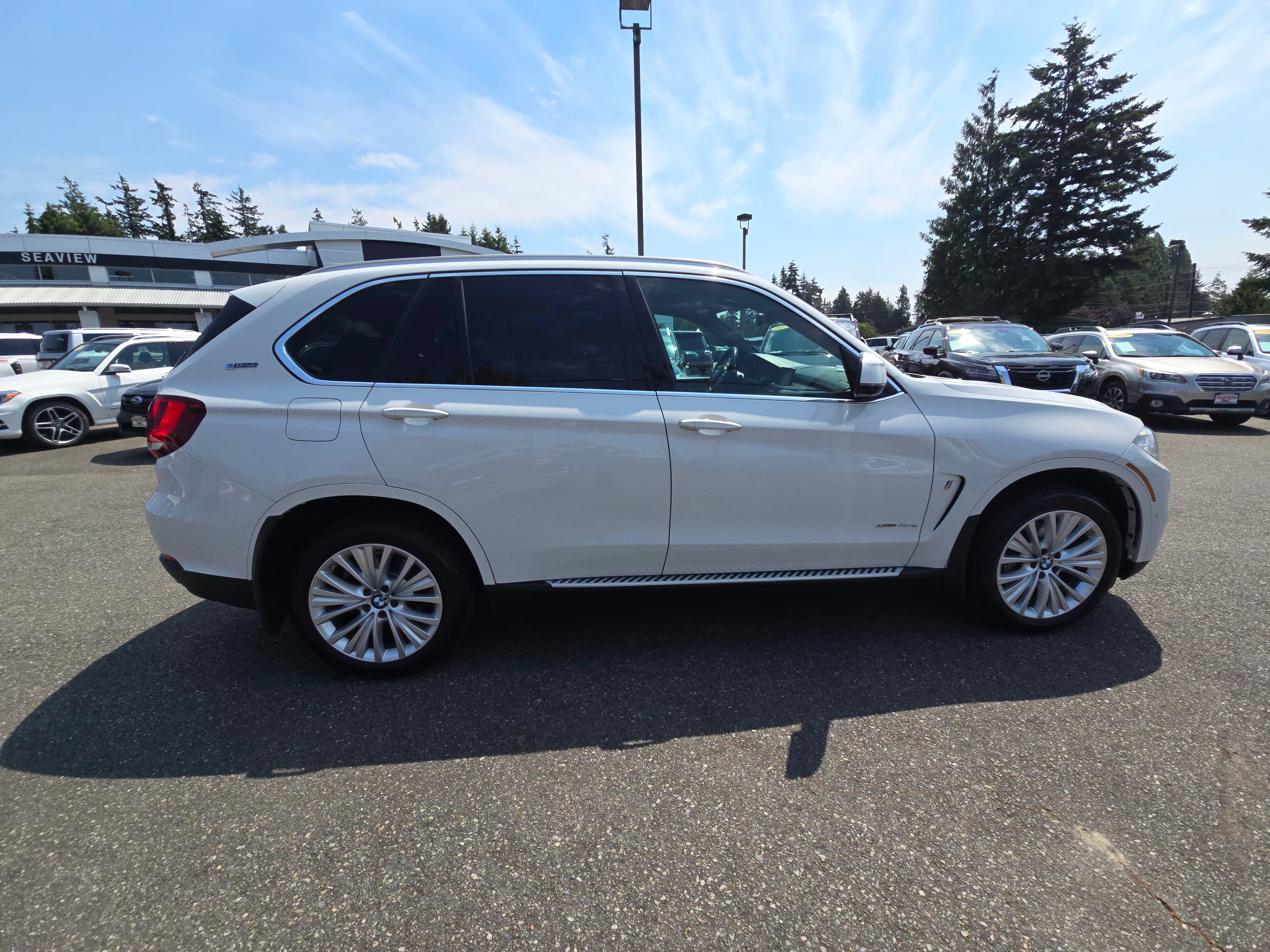 Used 2017 BMW X5 xDrive40e w/ Premium Package AWD/4WD image 8