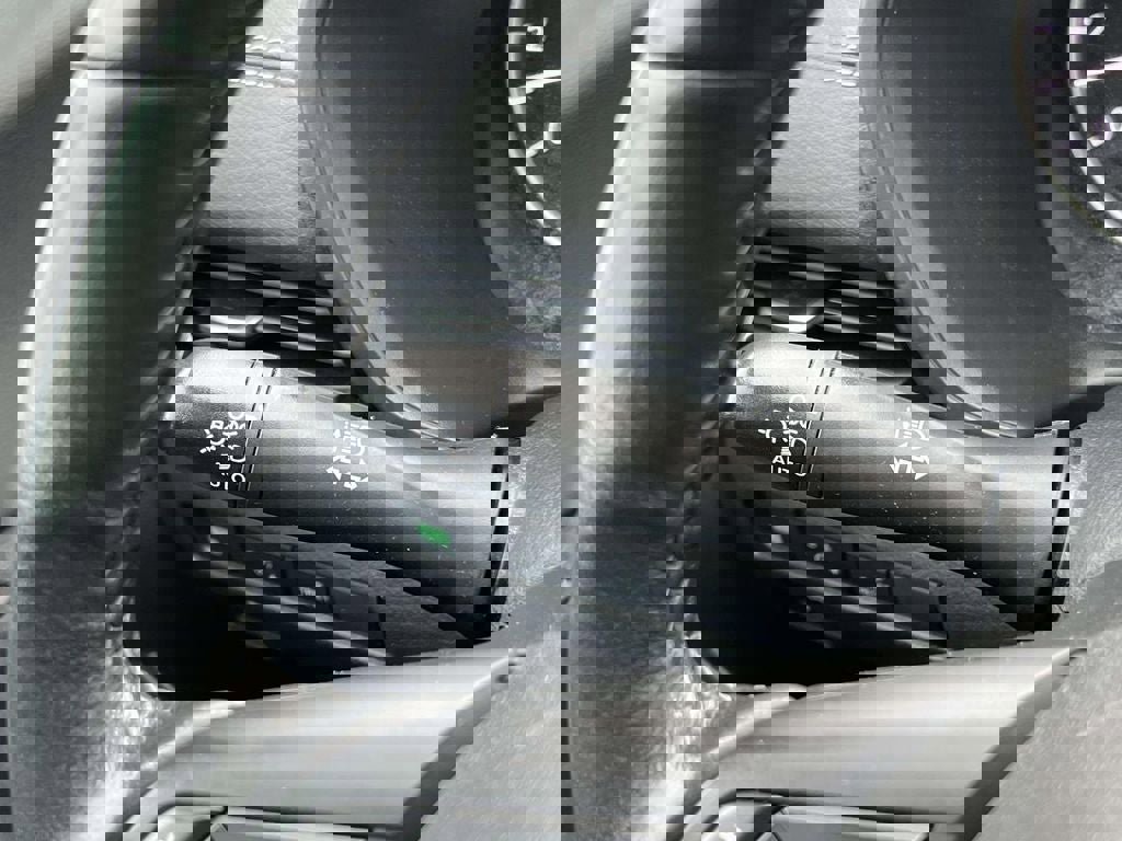 Used 2023 Nissan Sentra SV image 11