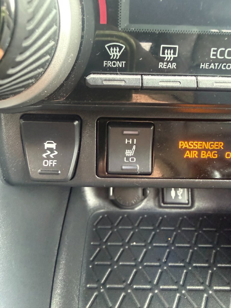 Certified 2023 Toyota RAV4 SE w/ Weather & Moonroof Package AWD/4WD image 18