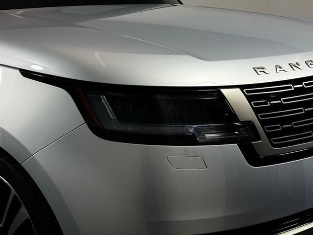 Used 2023 Land Rover Range Rover SE AWD/4WD image 15
