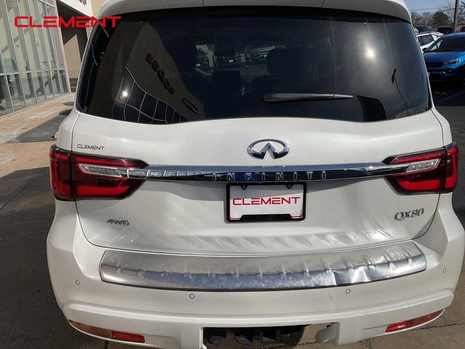 Used 2024 INFINITI QX80 Luxe image 5