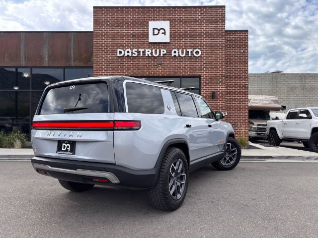 Used 2024 Rivian R1S Adventure image 5