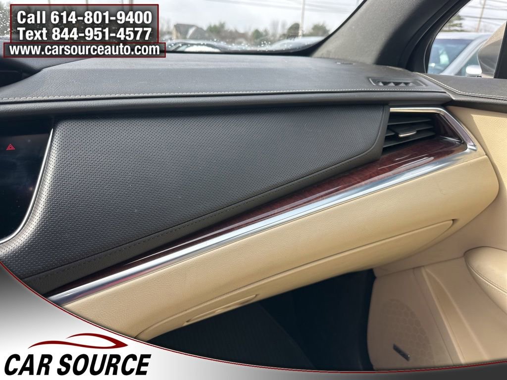 Used 2017 Cadillac XT5 Luxury image 26