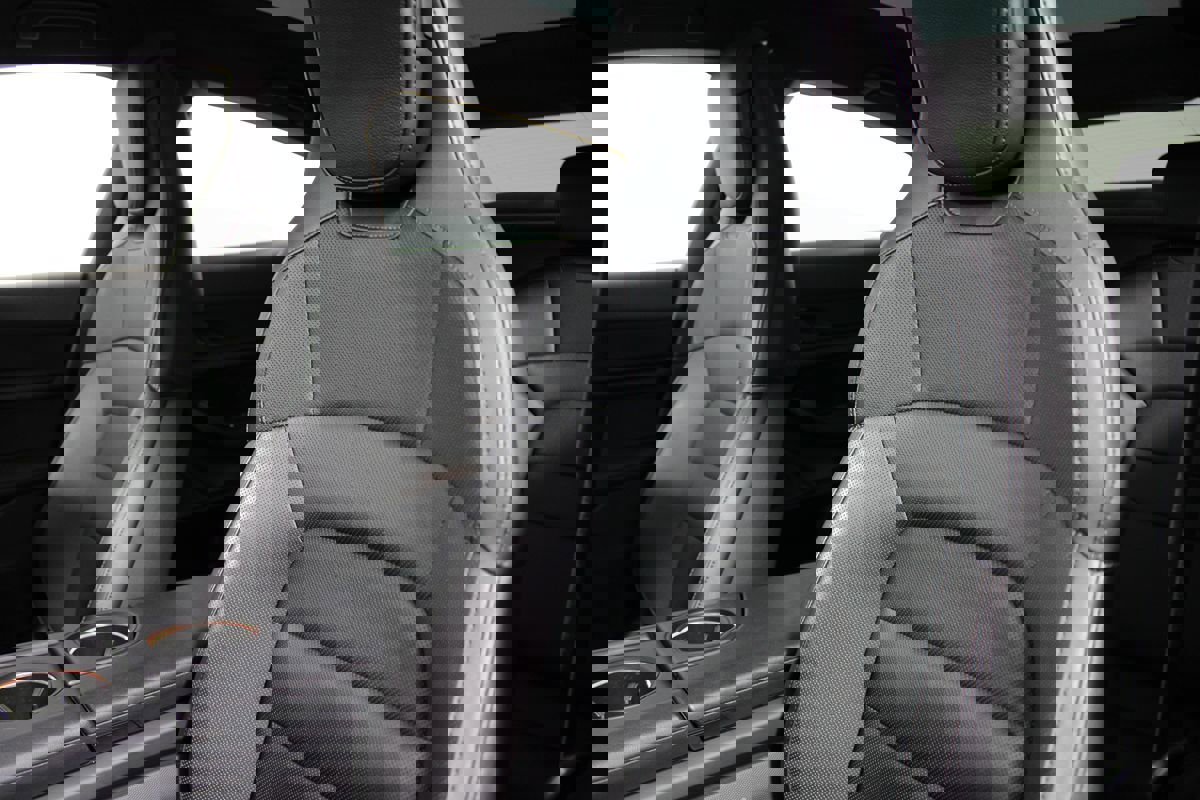 Used 2020 Porsche Taycan 4S image 14