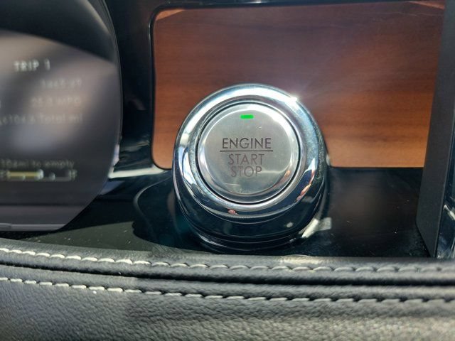 Used 2022 Lincoln Corsair Reserve w/ Luxury Package AWD/4WD image 29