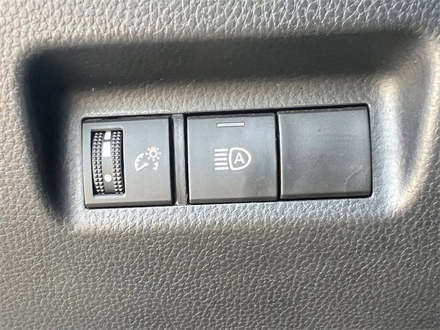 Used 2024 Toyota RAV4 Adventure image 19