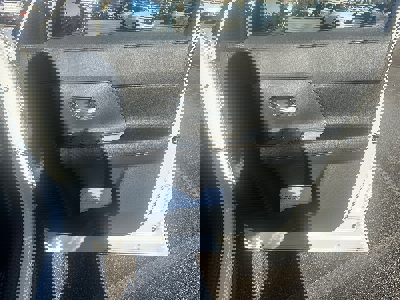 New 2026 Nissan Kicks SV image 14