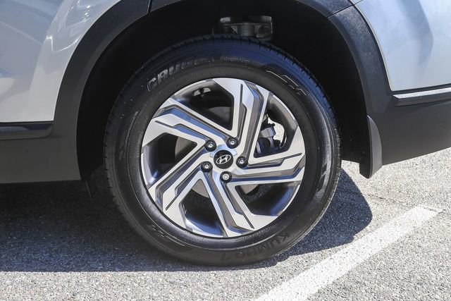 Used 2023 Hyundai Santa Fe SE image 12