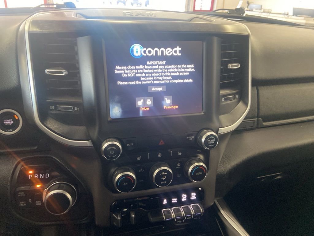 Used 2021 RAM 1500 Big Horn AWD/4WD image 32