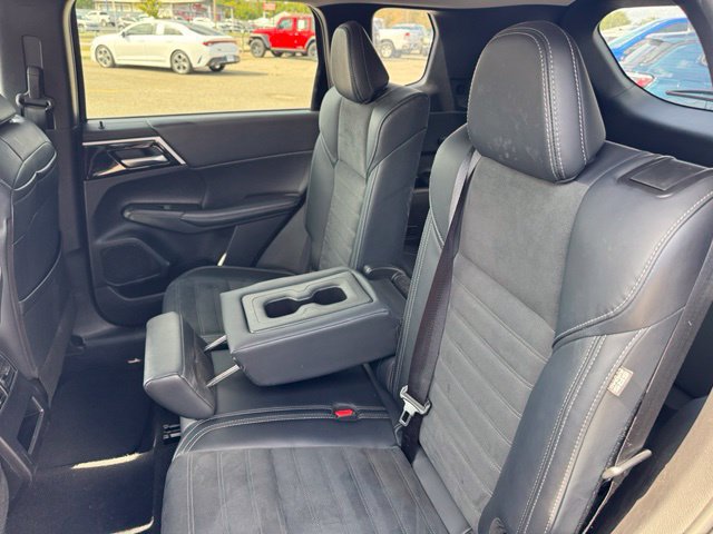 Used 2024 Mitsubishi Outlander SE Black Edition AWD/4WD image 14