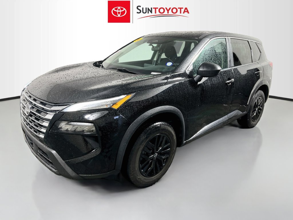 Used 2024 Nissan Rogue S FWD image 7