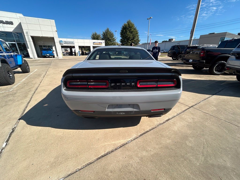 Used 2021 Dodge Challenger R/T Scat Pack w/ Shaker Package RWD image 7