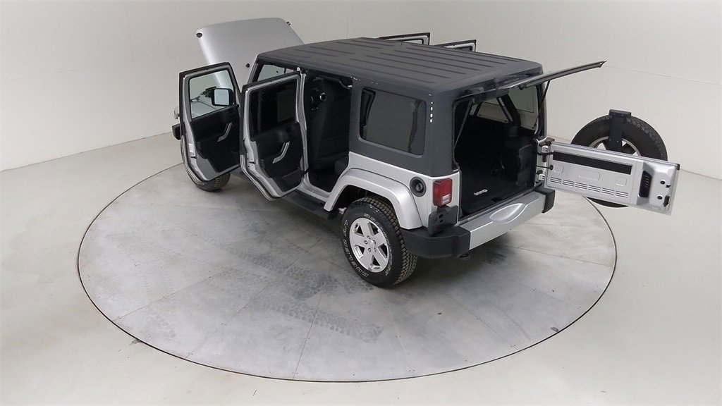 Used 2012 Jeep Wrangler Unlimited Sahara w/ Dual Top Group image 48