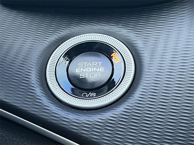 Certified 2024 Jeep Grand Cherokee L Laredo image 31