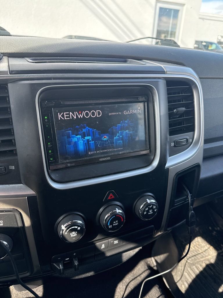 Used 2018 RAM 2500 SLT image 12