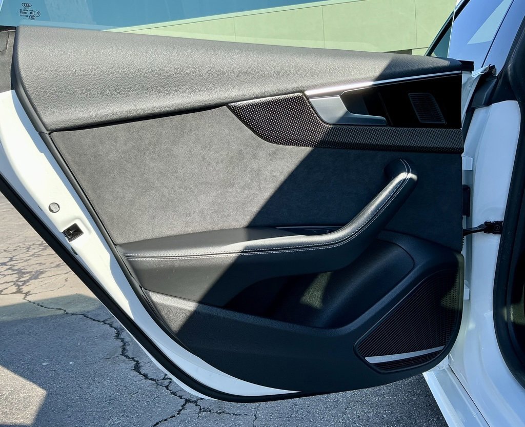 Used 2022 Audi S5 Premium Plus image 31