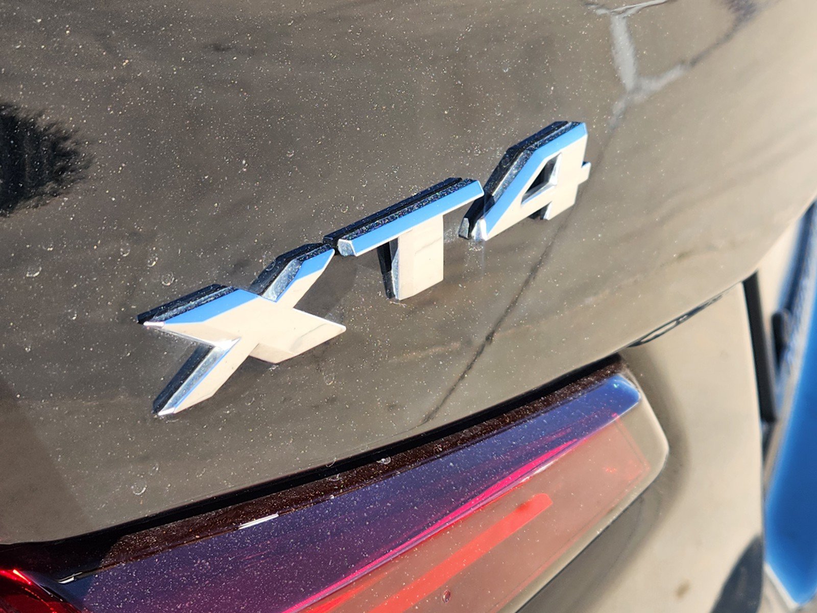 Certified 2024 Cadillac XT4 Premium Luxury AWD/4WD image 28