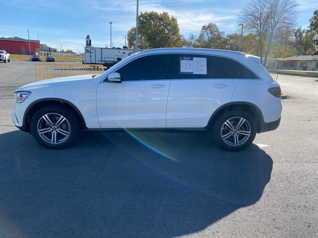 Used 2021 Mercedes-Benz GLC 300 image 4