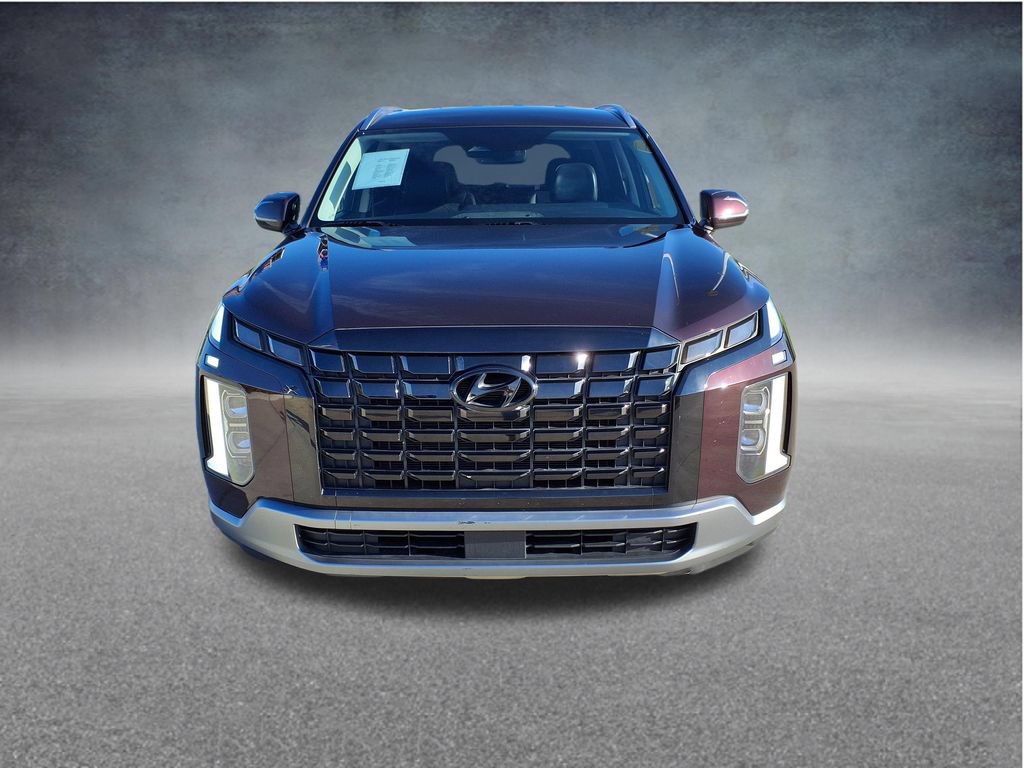 Used 2023 Hyundai Palisade SEL FWD image 2