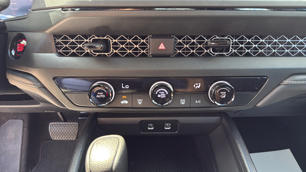 Used 2023 Honda Accord LX image 23