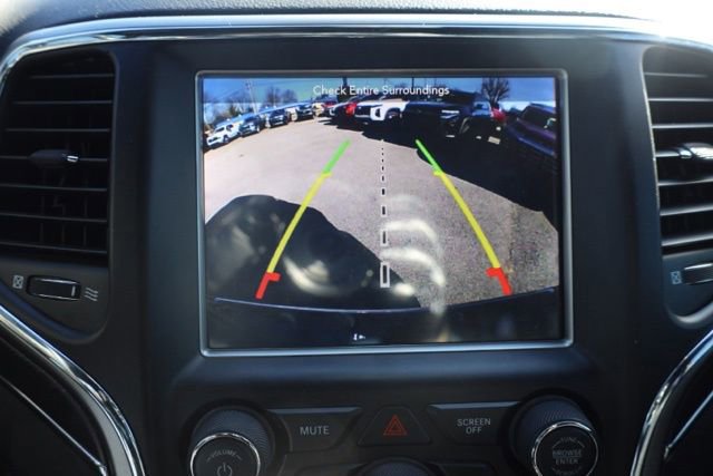 Used 2018 Jeep Grand Cherokee Limited image 27