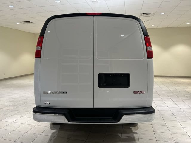 New 2026 GMC Savana 2500 w/ Driver Convenience Package RWD image 4