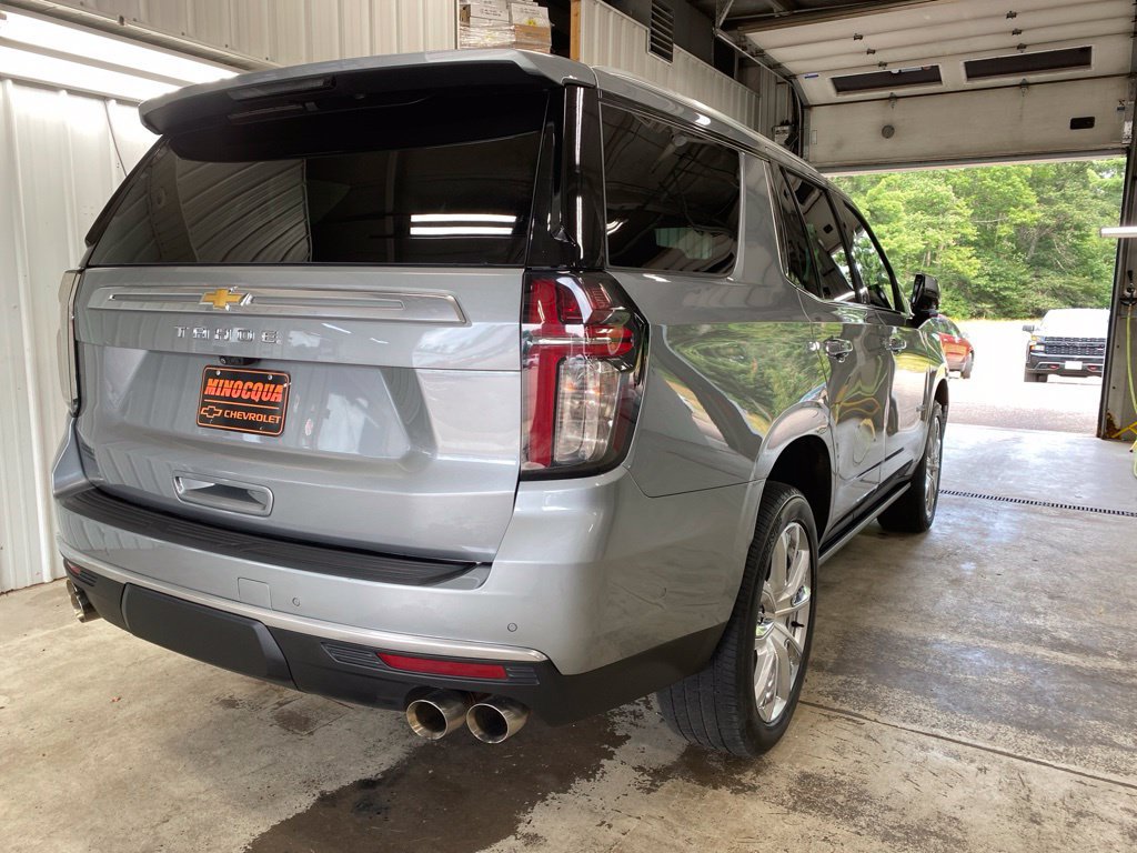 Used 2024 Chevrolet Tahoe High Country w/ Advanced Technology Package AWD/4WD image 15