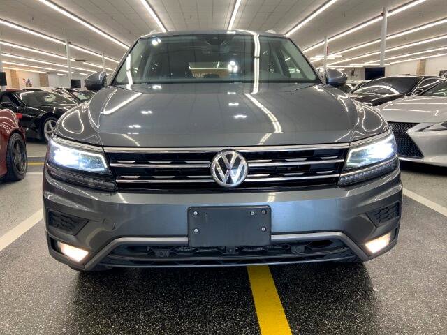 Used 2019 Volkswagen Tiguan SEL Premium image 3
