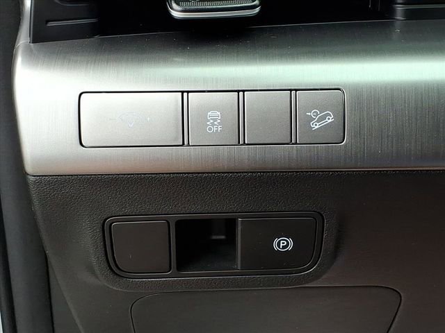 Used 2024 Hyundai Kona SEL FWD image 17