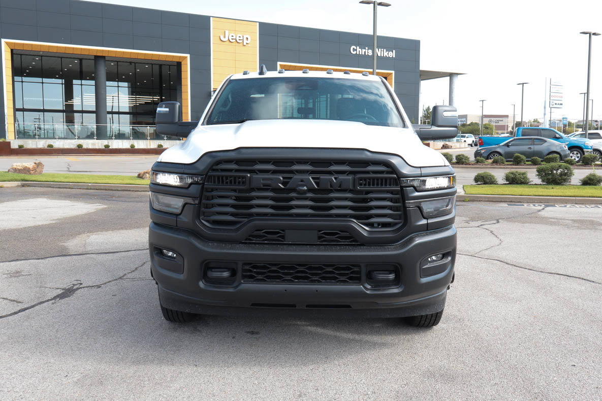 New 2027 RAM 3500 Tradesman AWD/4WD image 2