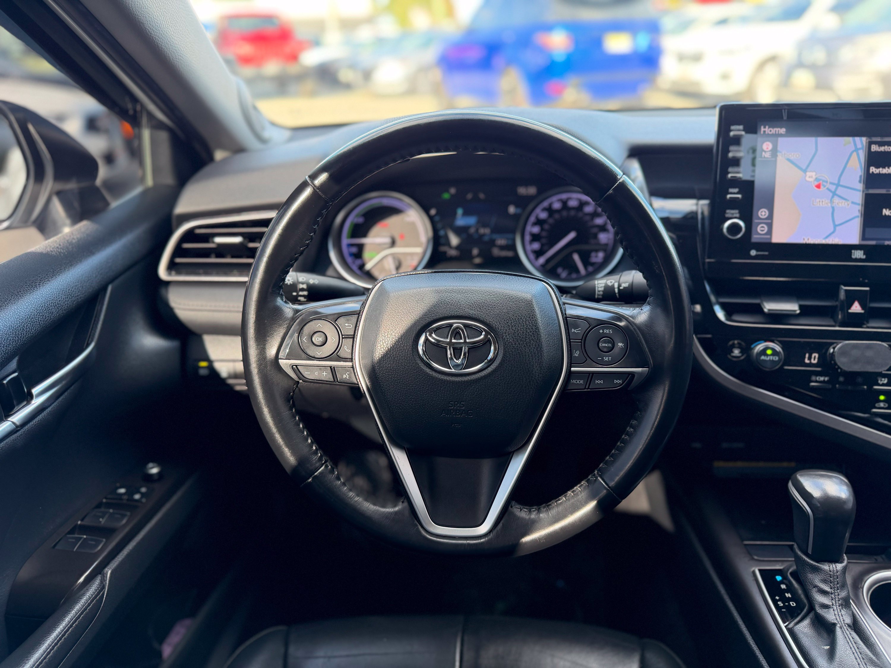 Used 2021 Toyota Camry XLE w/ Navigation Upgrade Package FWD image 28