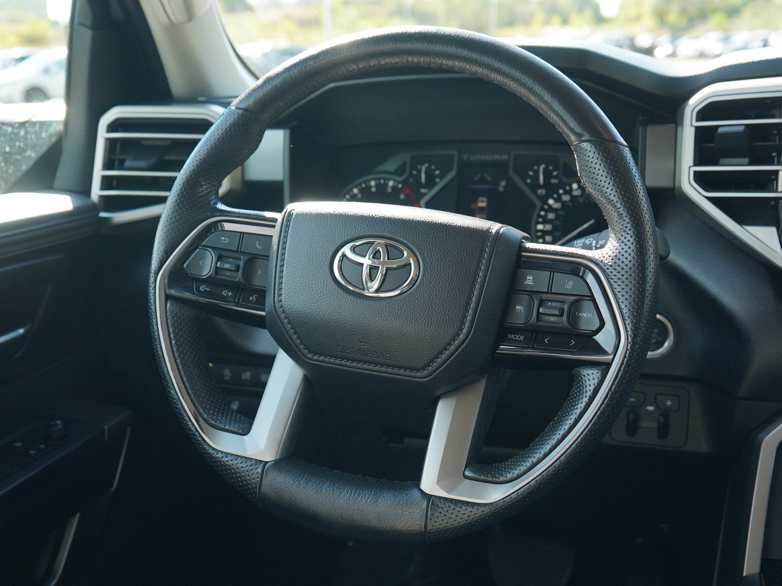 Used 2024 Toyota Tundra SR5 w/ SR5 Premium Package AWD/4WD image 17