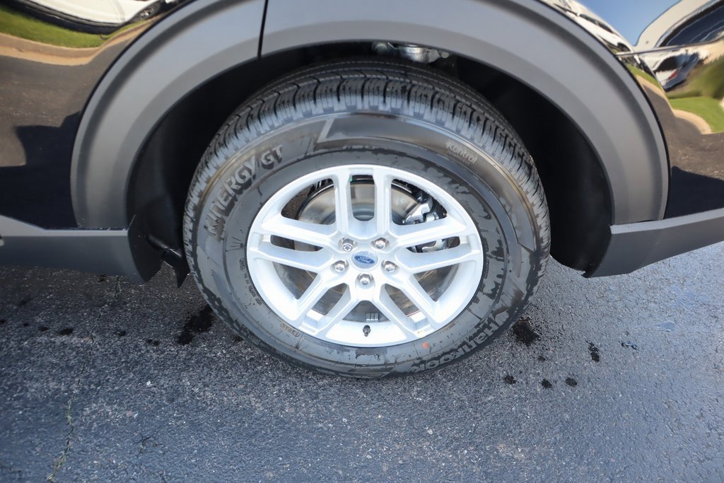 New 2026 Ford Explorer Active image 19