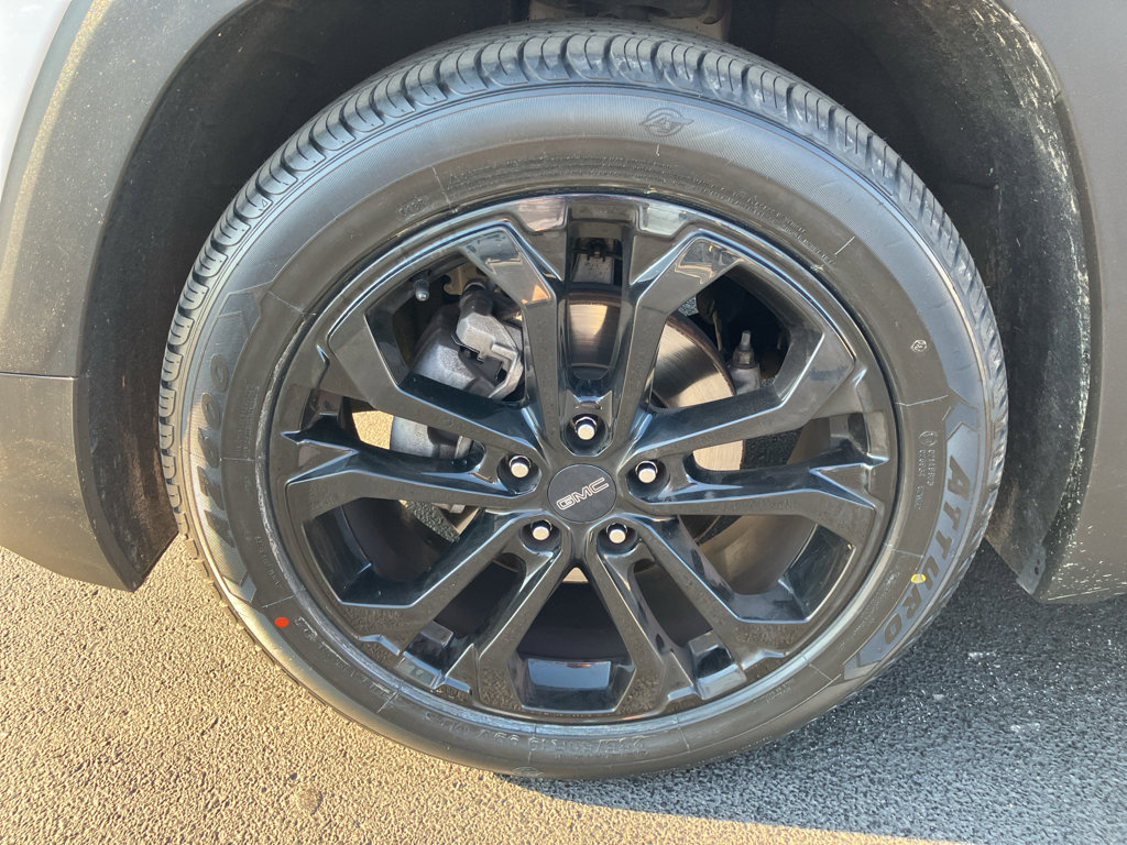 Used 2021 GMC Terrain SLE w/ Elevation Edition FWD image 11