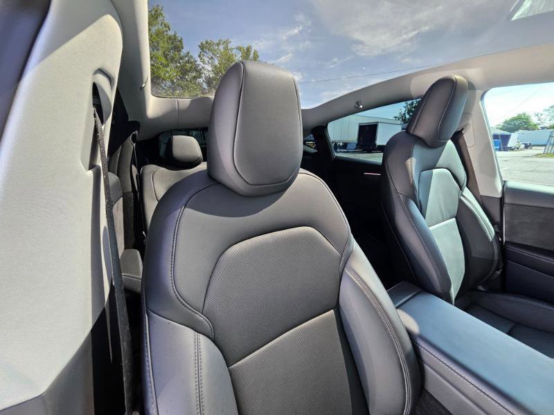 Used 2026 Tesla Model Y AWD image 64