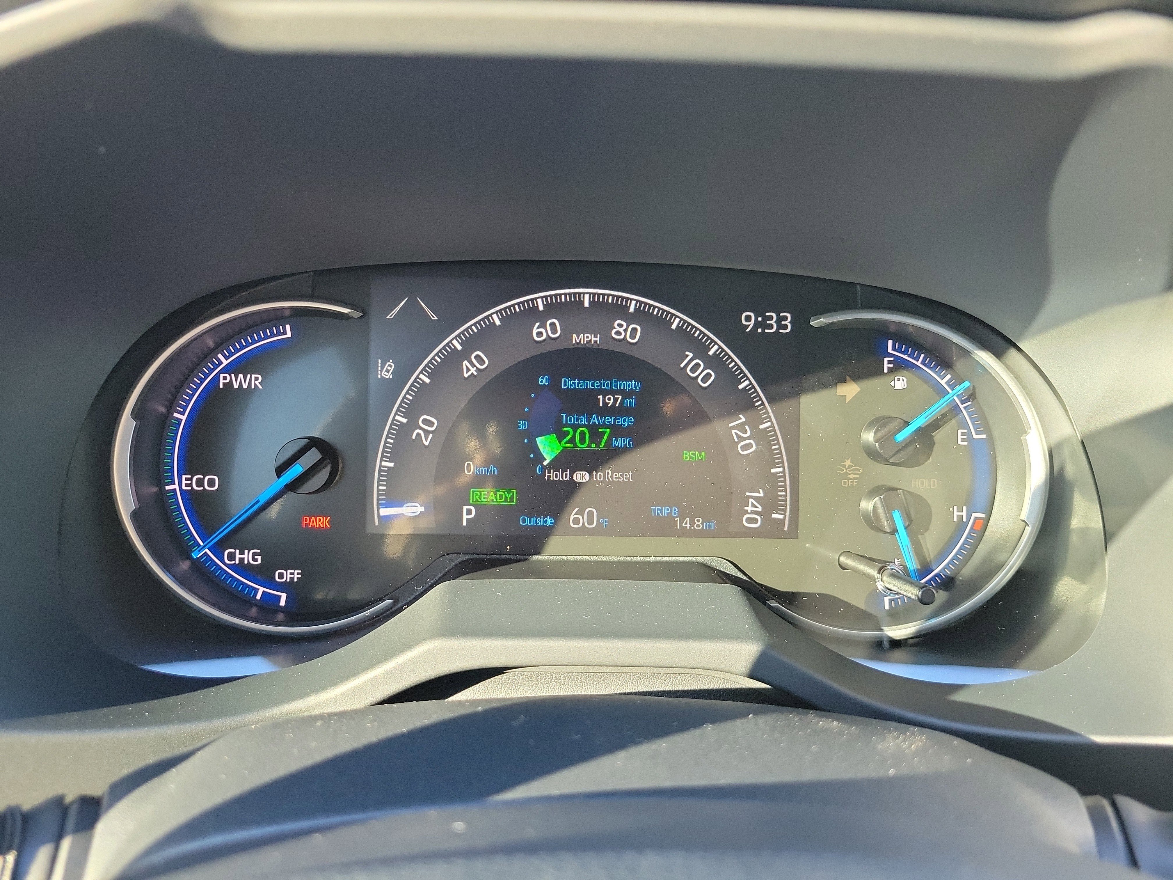 New 2025 Toyota RAV4 XLE w/ Convenience Package image 31