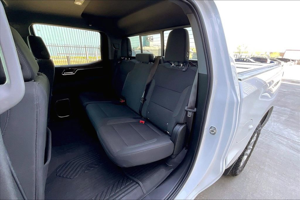 Used 2024 Chevrolet Silverado 1500 LT w/ Z71 Off-Road Package image 26