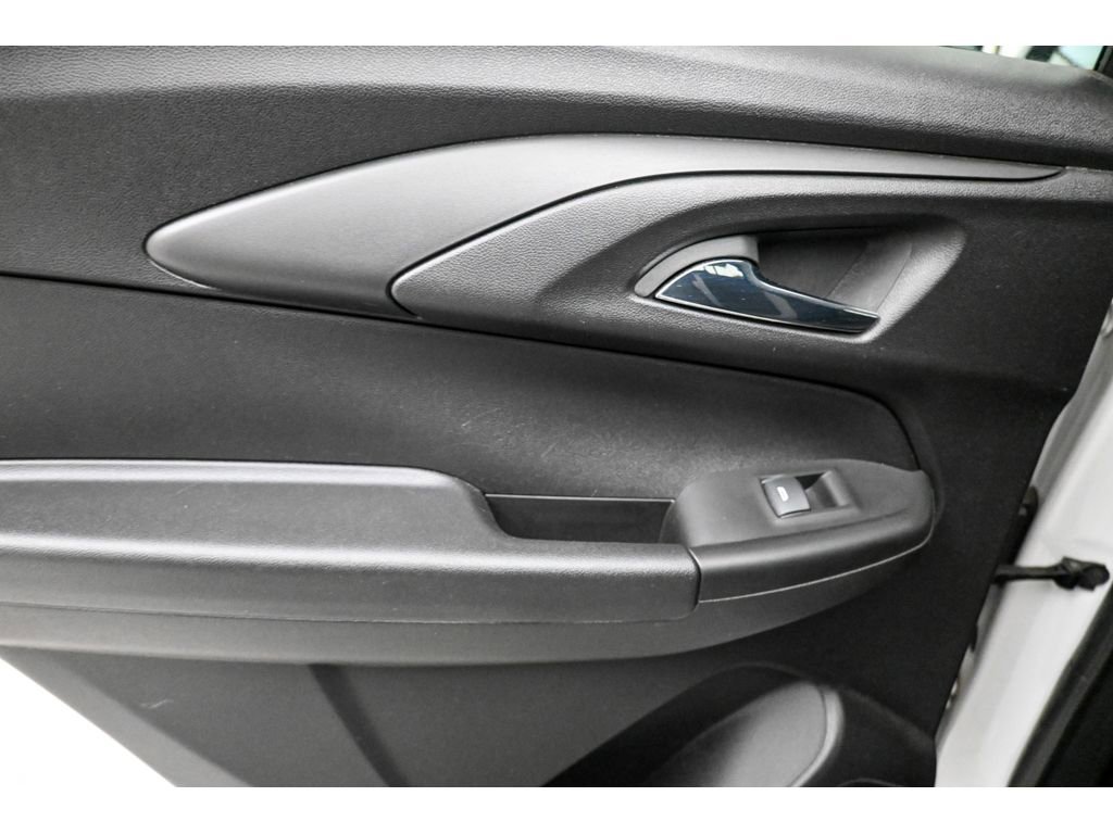 Used 2023 Chevrolet TrailBlazer LT image 20