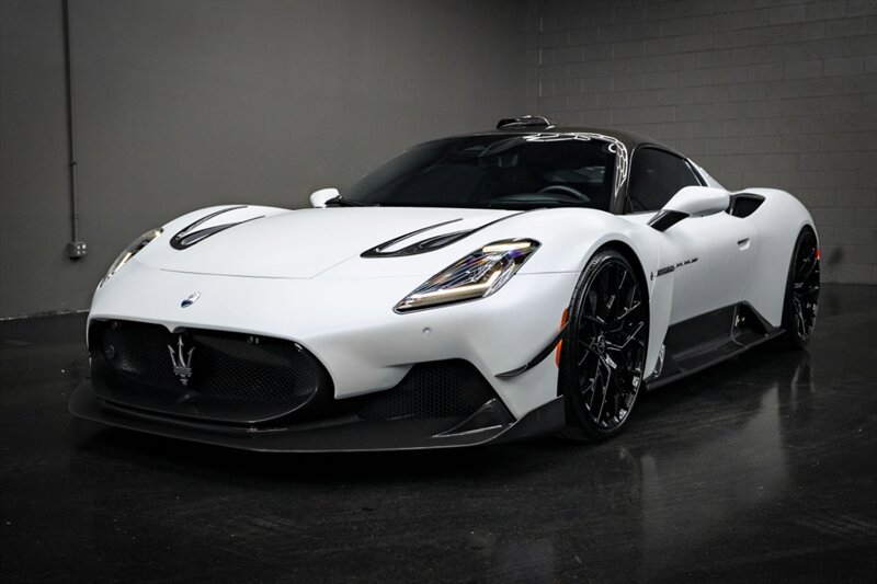 Used 2022 Maserati MC20 Coupe RWD image 7