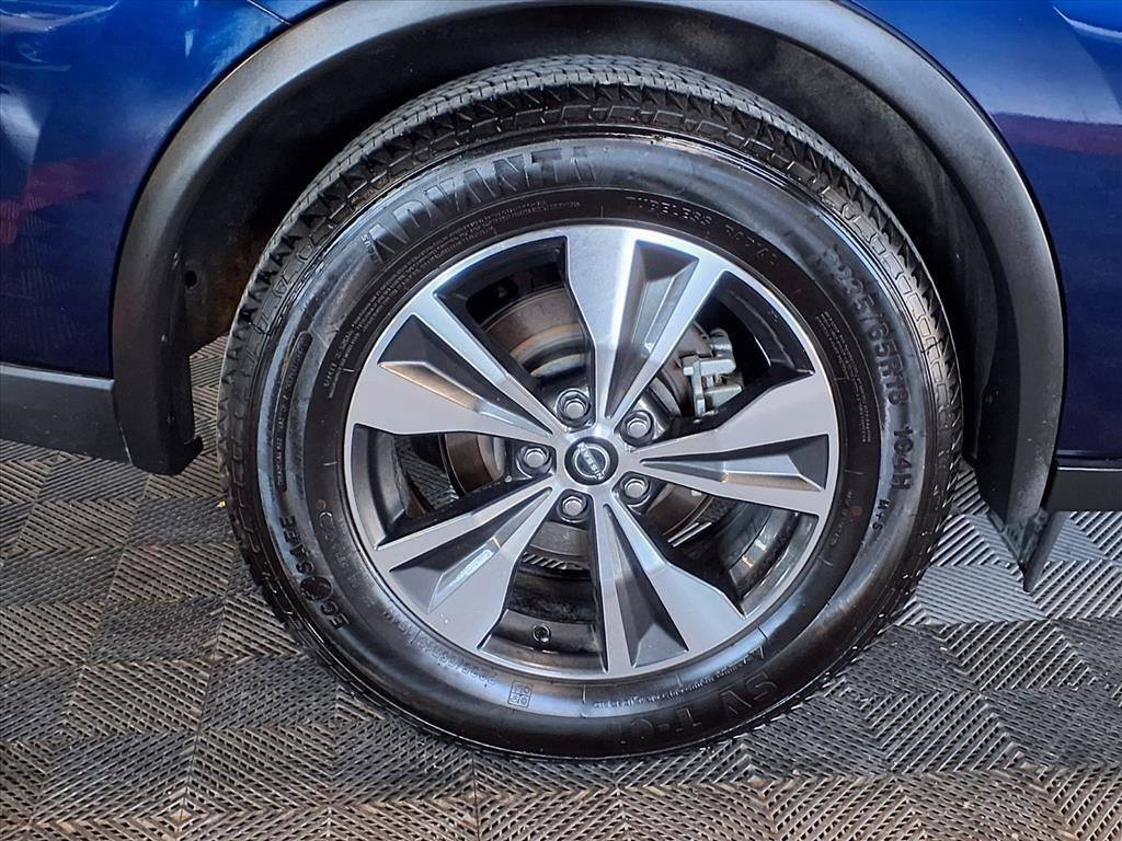 Used 2023 Nissan Murano S image 8