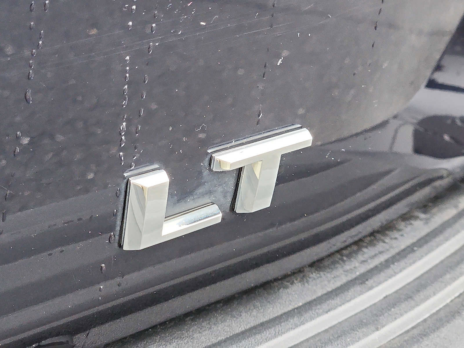 Used 2022 Chevrolet Tahoe LT w/ LT Signature Package image 57