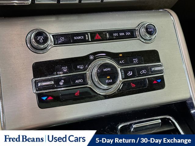 Certified 2022 Lincoln Aviator AWD w/ Premium Package image 18