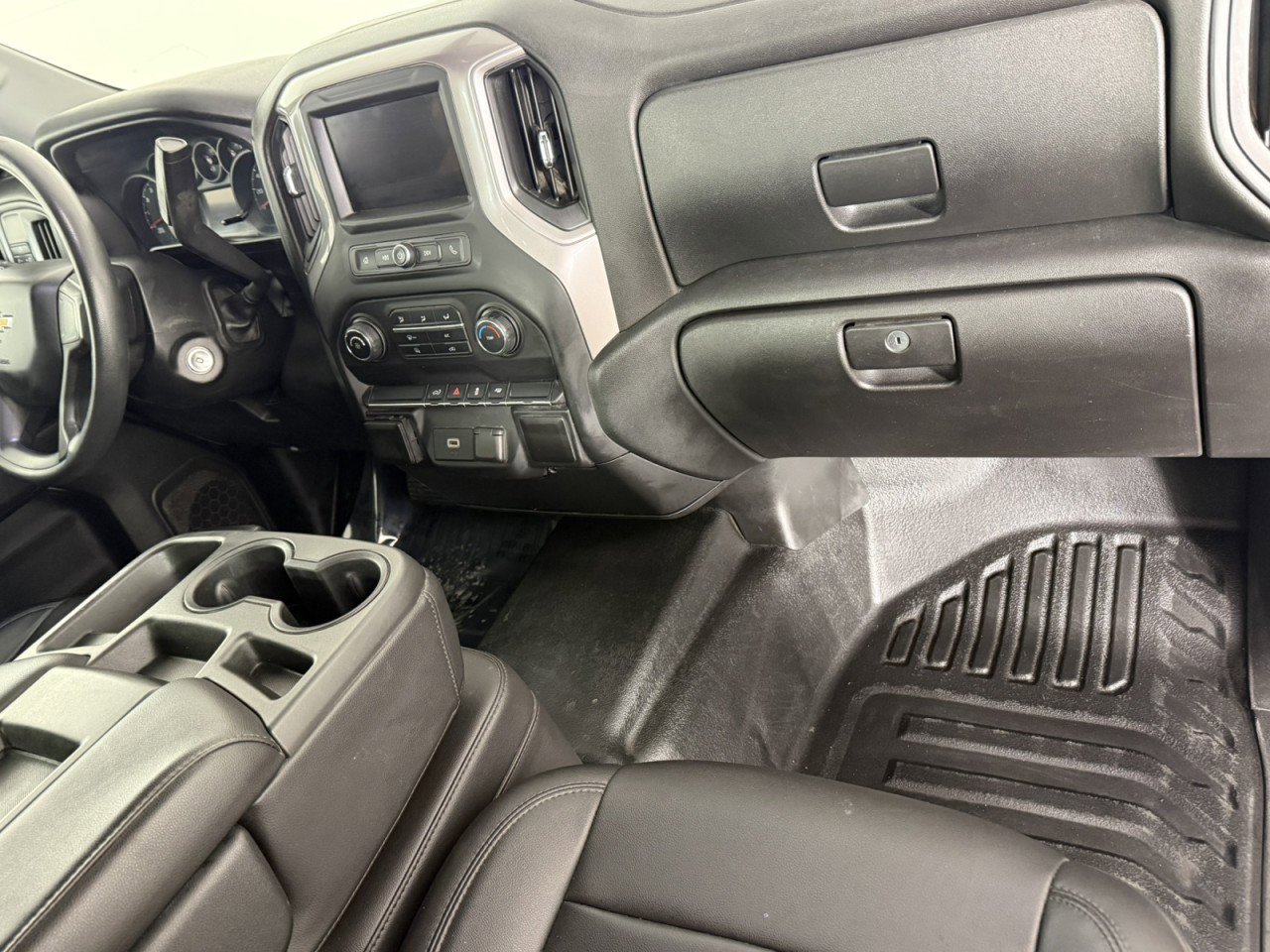 Used 2020 Chevrolet Silverado 1500 W/T w/ WT Fleet Convenience Package image 11