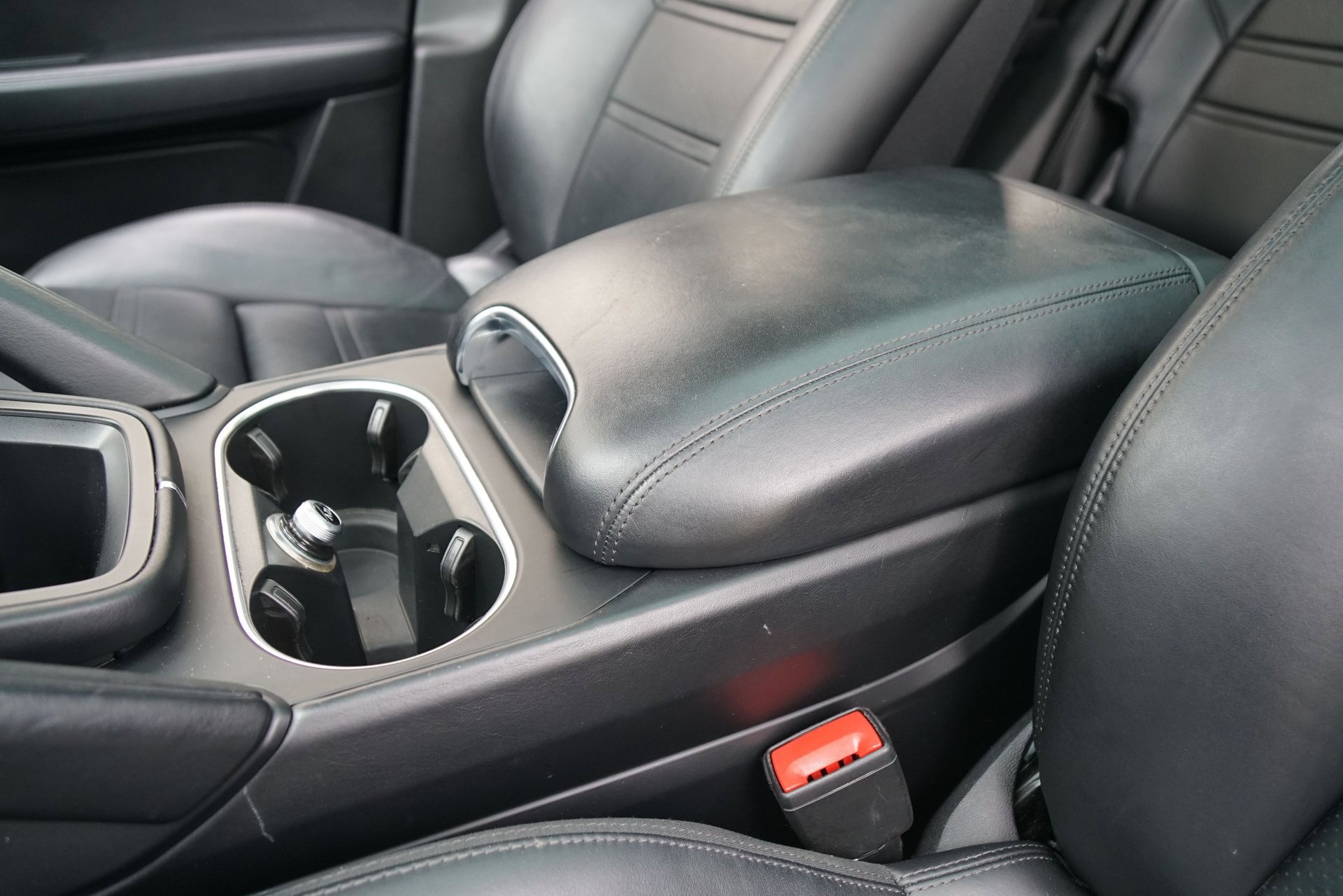 Used 2020 Porsche Cayenne image 36