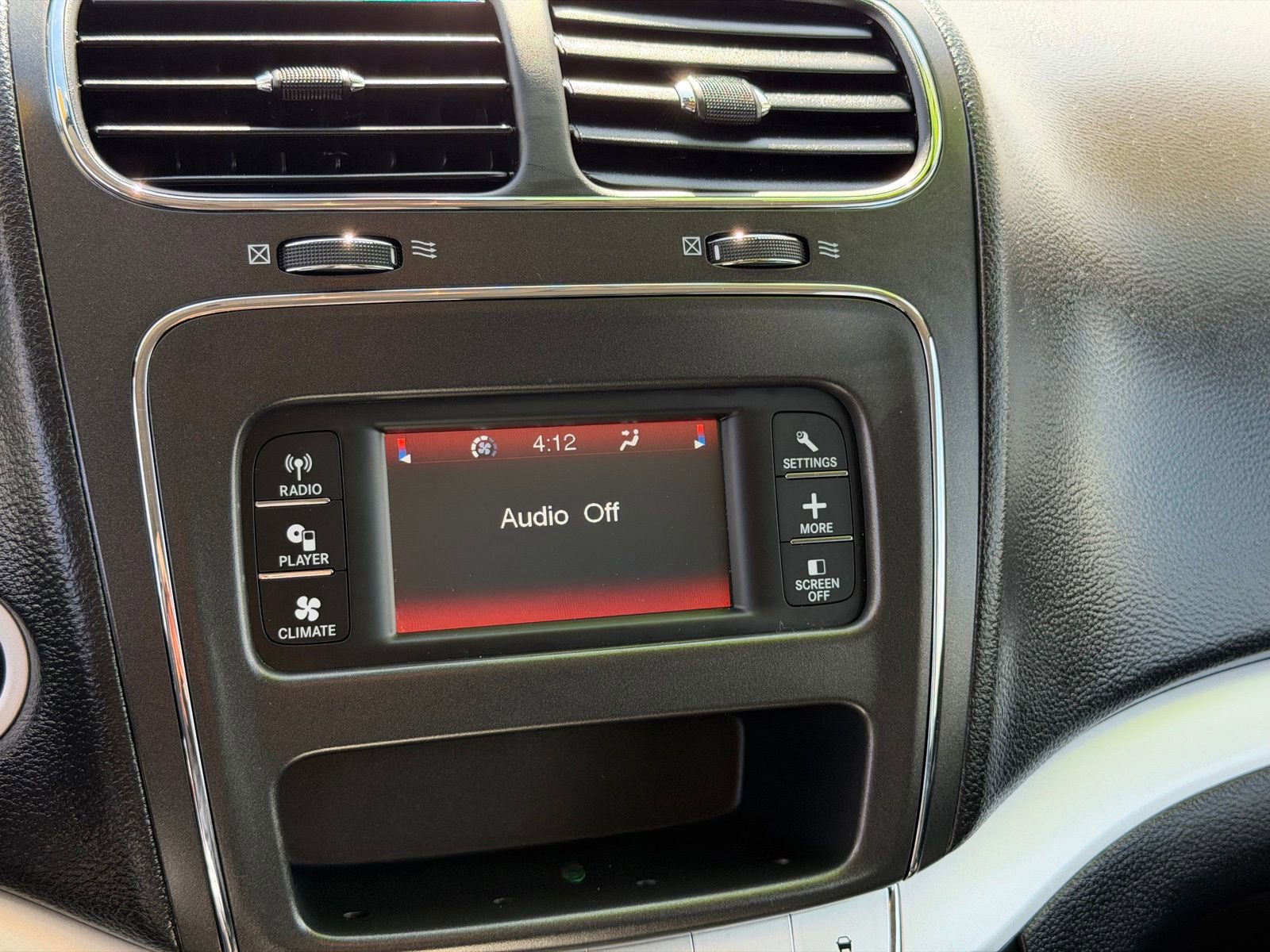 Used 2019 Dodge Journey SE w/ Premium Group FWD image 20