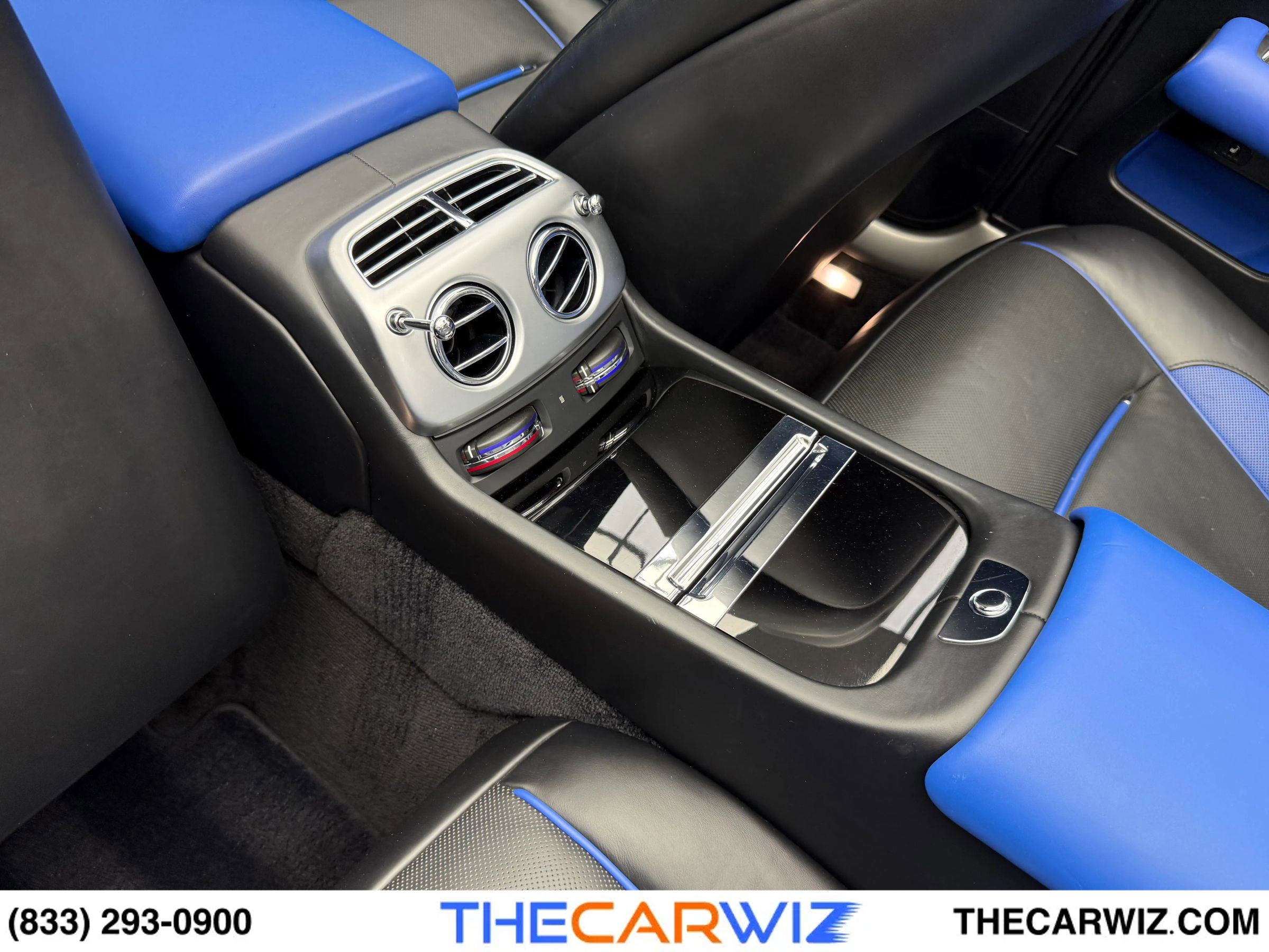 Used 2019 Rolls-Royce Dawn image 39