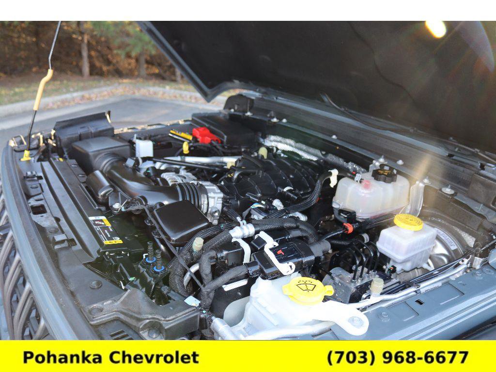 Used 2024 Jeep Wrangler Rubicon w/ Technology Group image 34