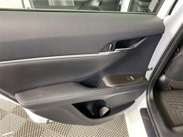 Used 2023 Toyota Camry XLE image 26